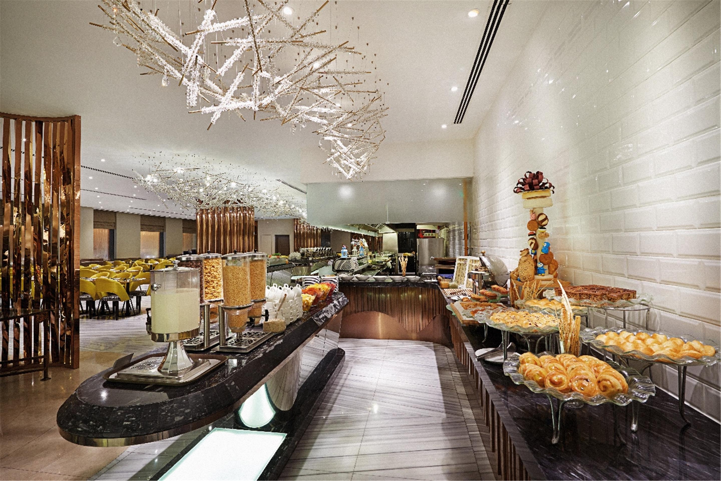 Dorsett Kuala Lumpur Hotel Екстериор снимка The buffet at the hotel