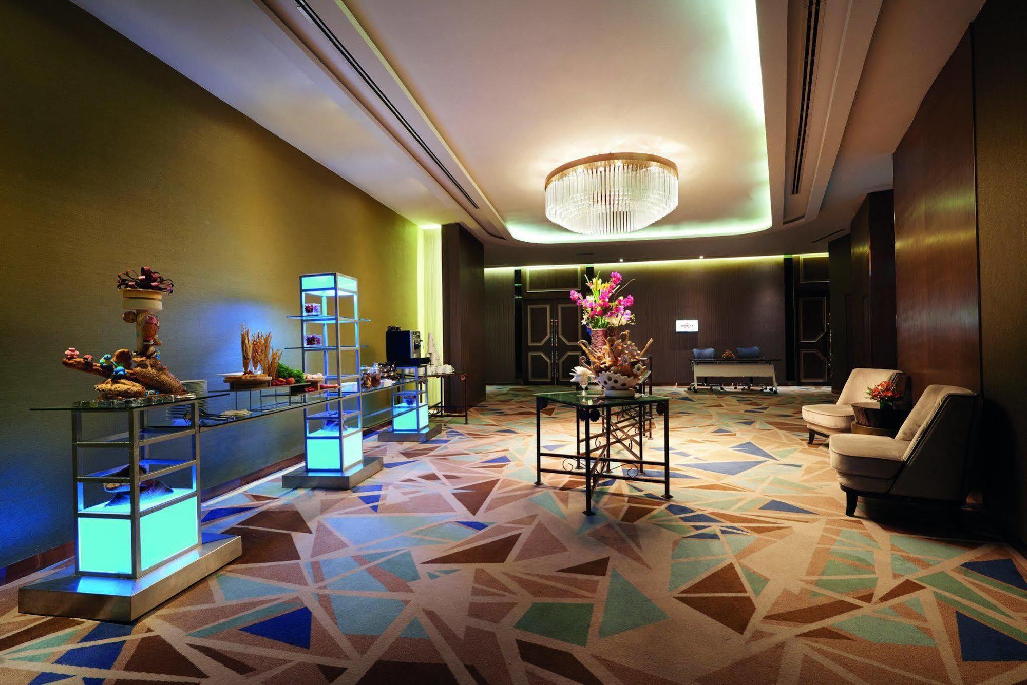 Dorsett Kuala Lumpur Hotel Екстериор снимка The lobby of the hotel
